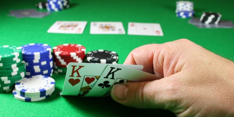 Luật chơi bài Baccarat tại nền tảng cần hiểu rõ